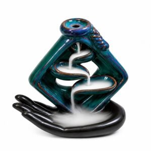 fuente-humo-cascada-mano-de-meditacion