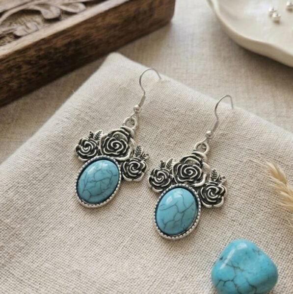 pendientes-colgantes-boho-rosas-esculpidas
